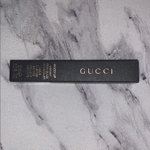GUCCI Breathless Liquid Lip